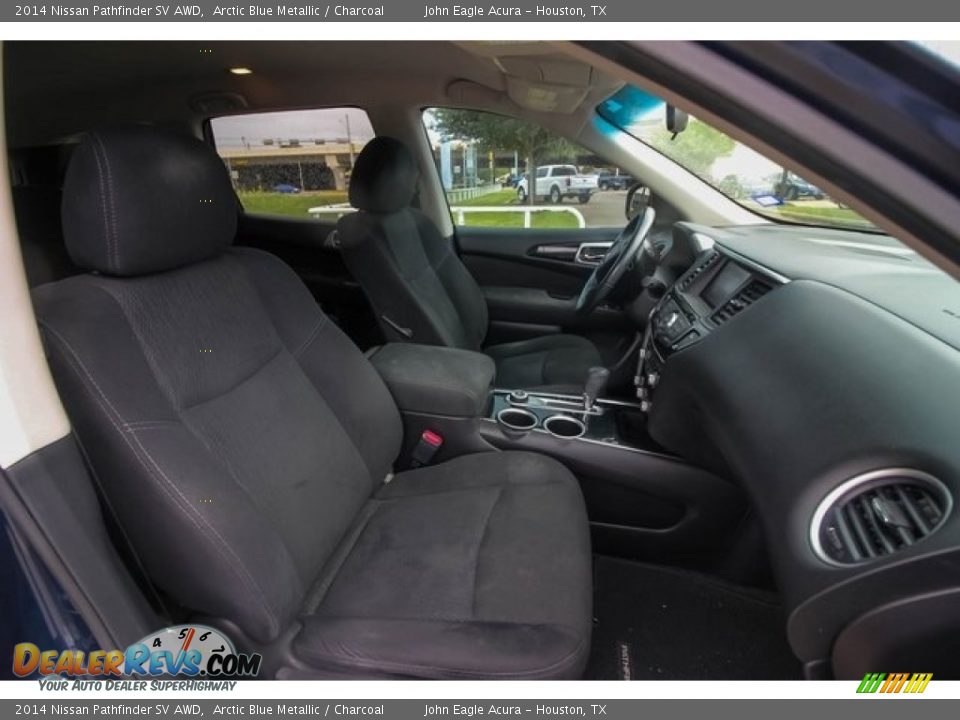 2014 Nissan Pathfinder SV AWD Arctic Blue Metallic / Charcoal Photo #25