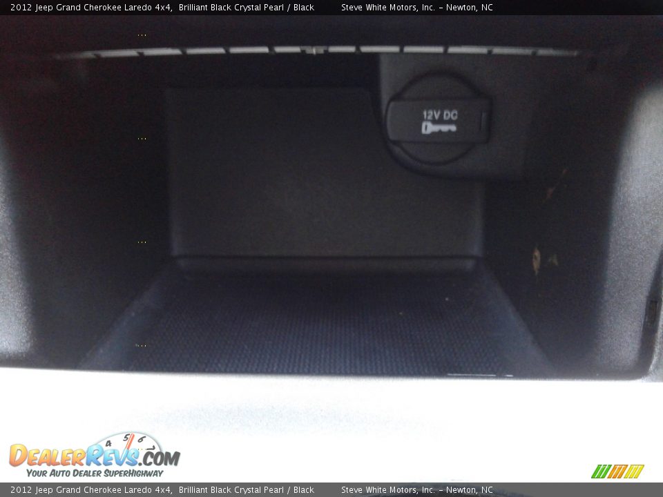 2012 Jeep Grand Cherokee Laredo 4x4 Brilliant Black Crystal Pearl / Black Photo #22