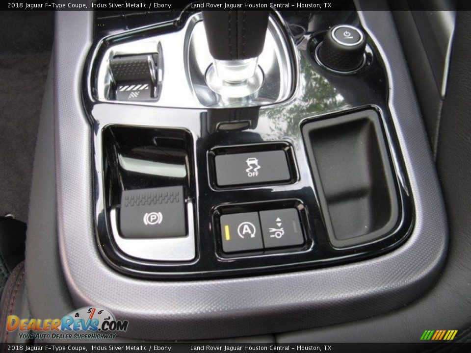 2018 Jaguar F-Type Coupe Indus Silver Metallic / Ebony Photo #31