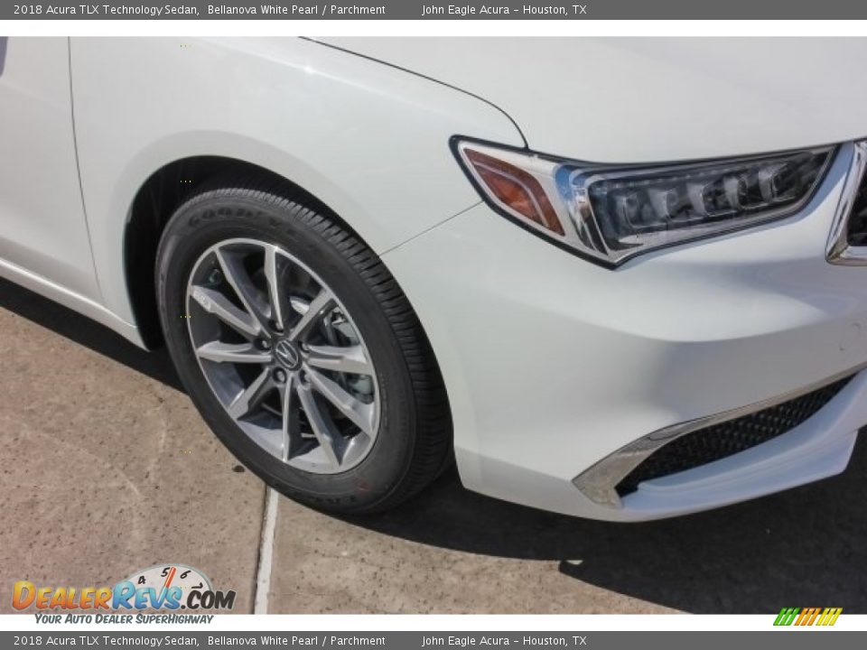 2018 Acura TLX Technology Sedan Bellanova White Pearl / Parchment Photo #8