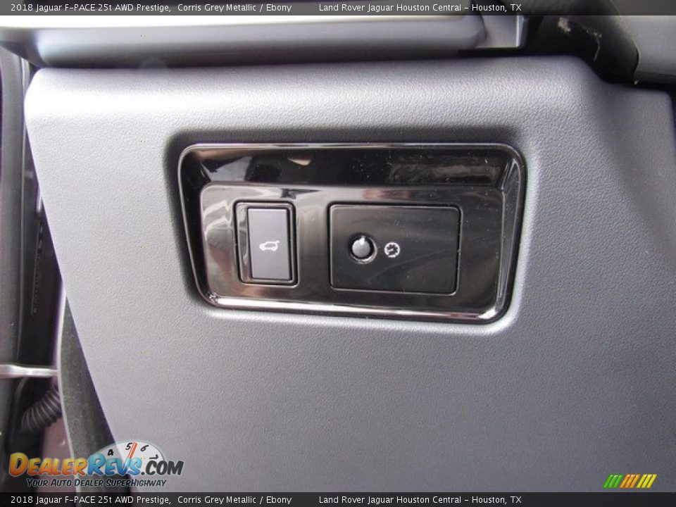 2018 Jaguar F-PACE 25t AWD Prestige Corris Grey Metallic / Ebony Photo #28