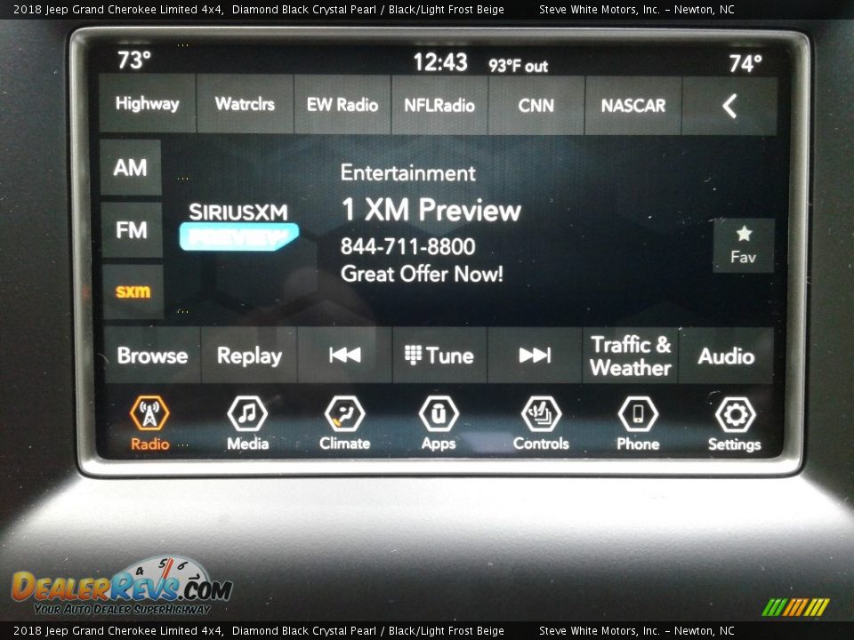 2018 Jeep Grand Cherokee Limited 4x4 Diamond Black Crystal Pearl / Black/Light Frost Beige Photo #23