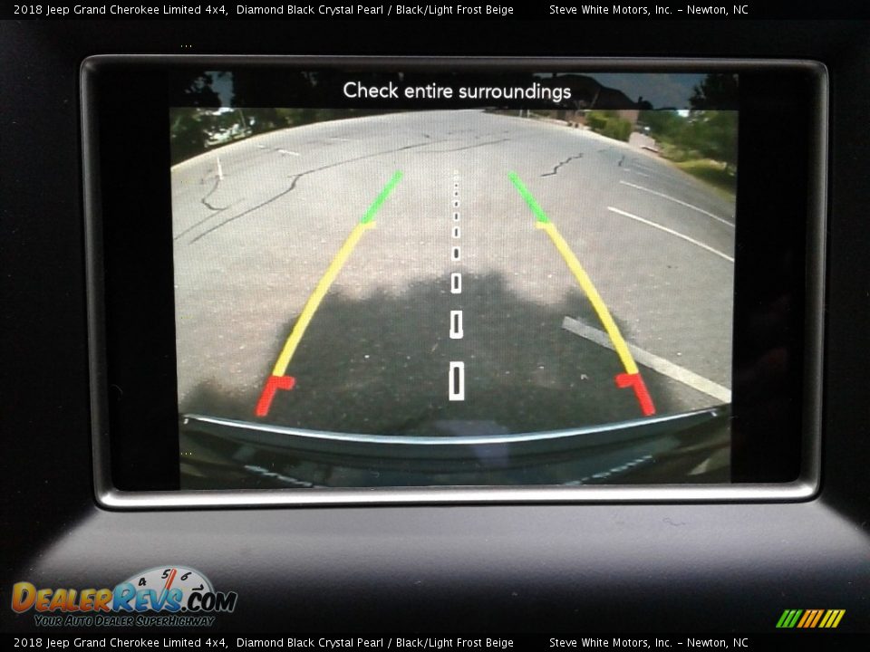 2018 Jeep Grand Cherokee Limited 4x4 Diamond Black Crystal Pearl / Black/Light Frost Beige Photo #24