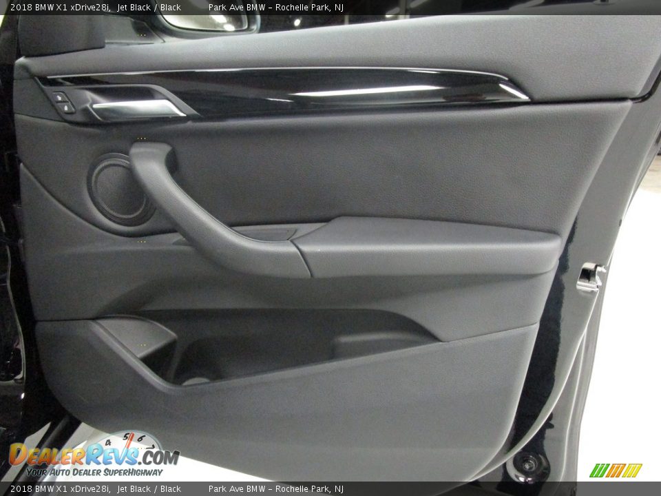 2018 BMW X1 xDrive28i Jet Black / Black Photo #16