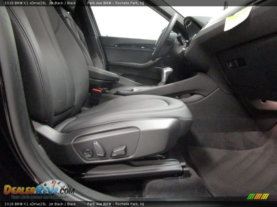 2018 BMW X1 xDrive28i Jet Black / Black Photo #18