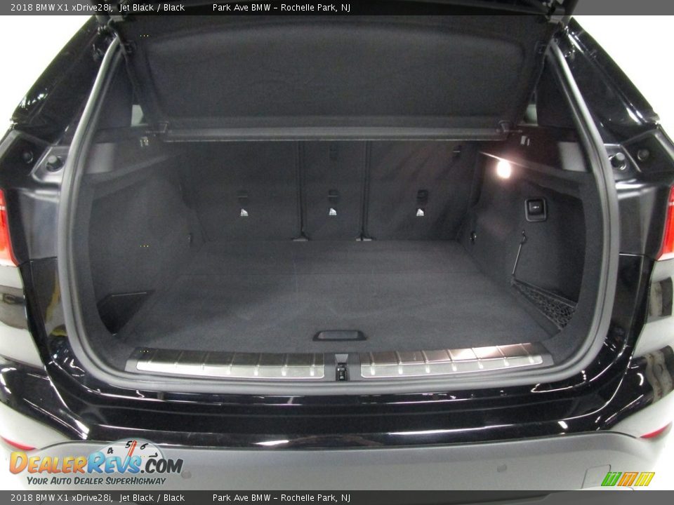 2018 BMW X1 xDrive28i Jet Black / Black Photo #23