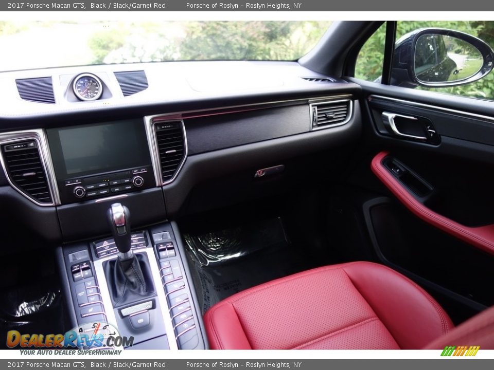 2017 Porsche Macan GTS Black / Black/Garnet Red Photo #15