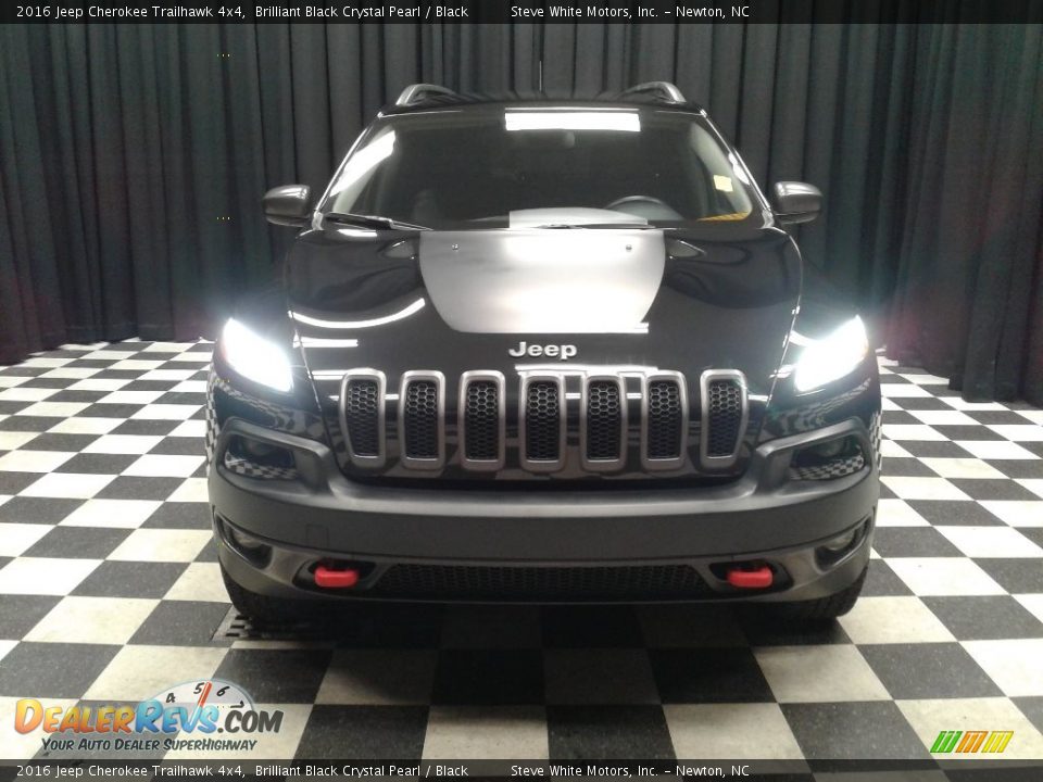 2016 Jeep Cherokee Trailhawk 4x4 Brilliant Black Crystal Pearl / Black Photo #3