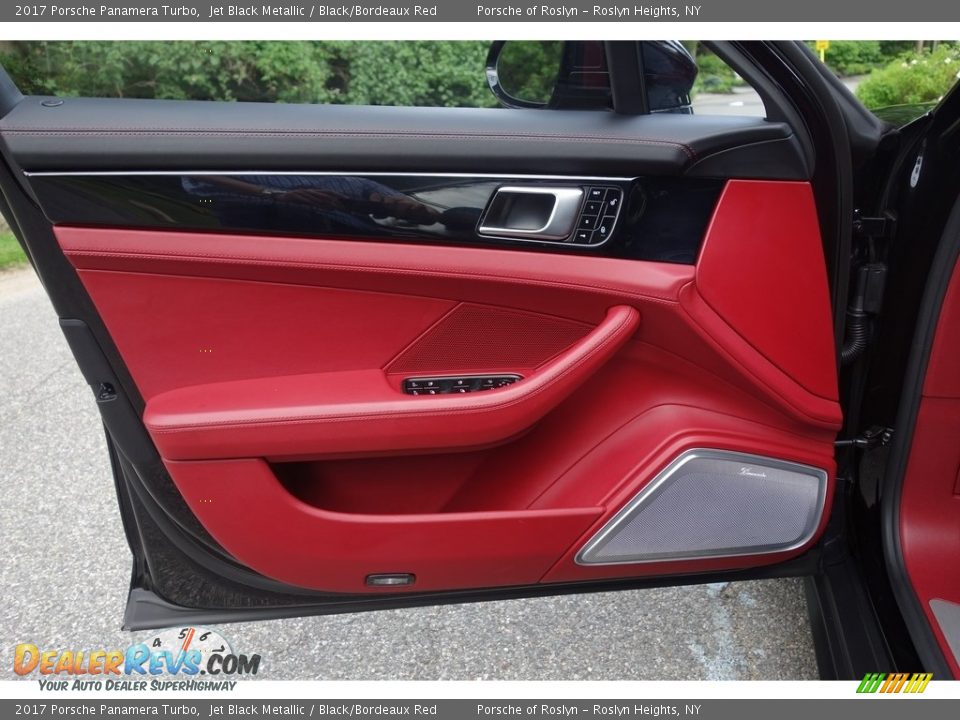 Door Panel of 2017 Porsche Panamera Turbo Photo #10
