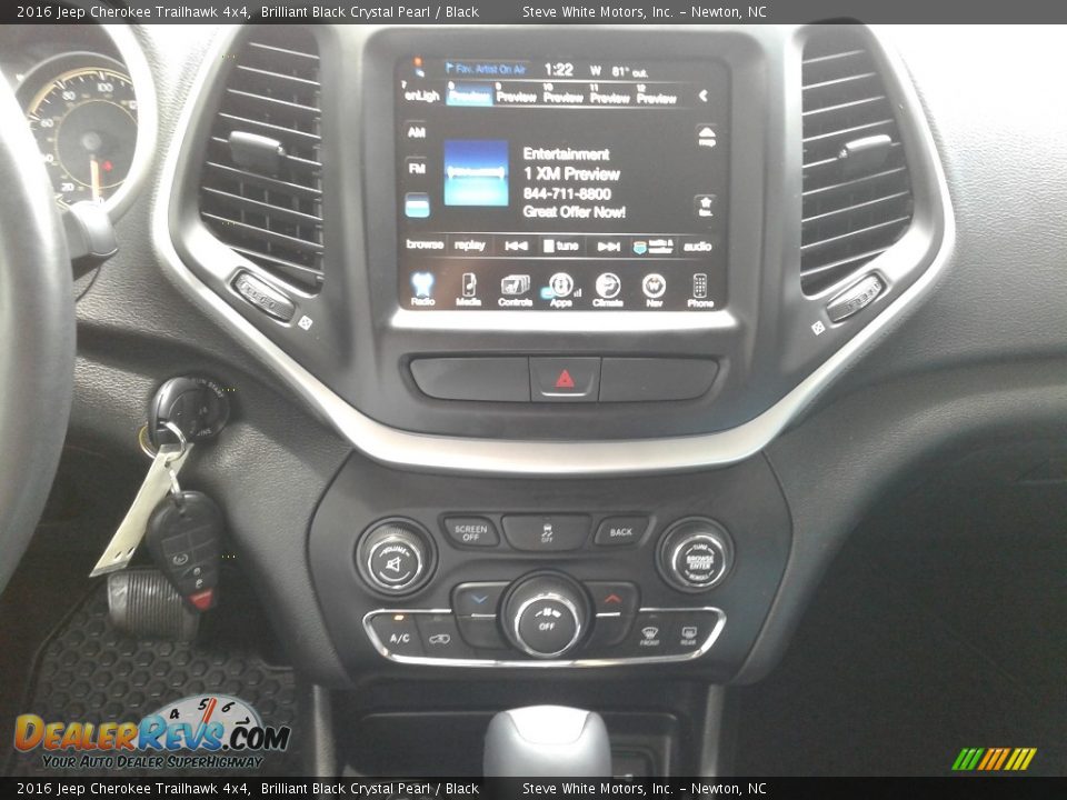 2016 Jeep Cherokee Trailhawk 4x4 Brilliant Black Crystal Pearl / Black Photo #19