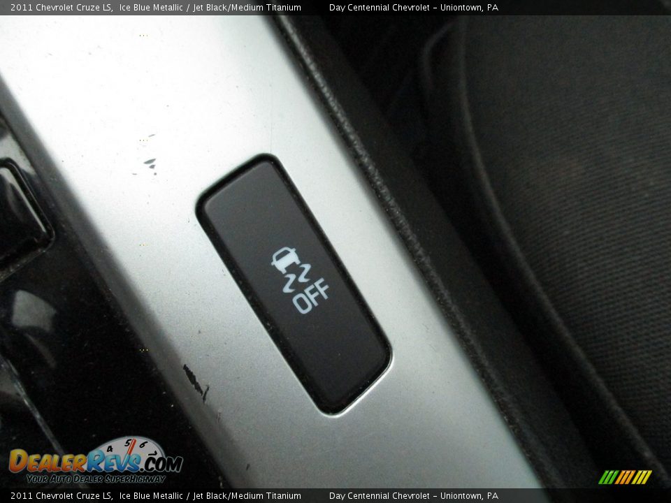 2011 Chevrolet Cruze LS Ice Blue Metallic / Jet Black/Medium Titanium Photo #33