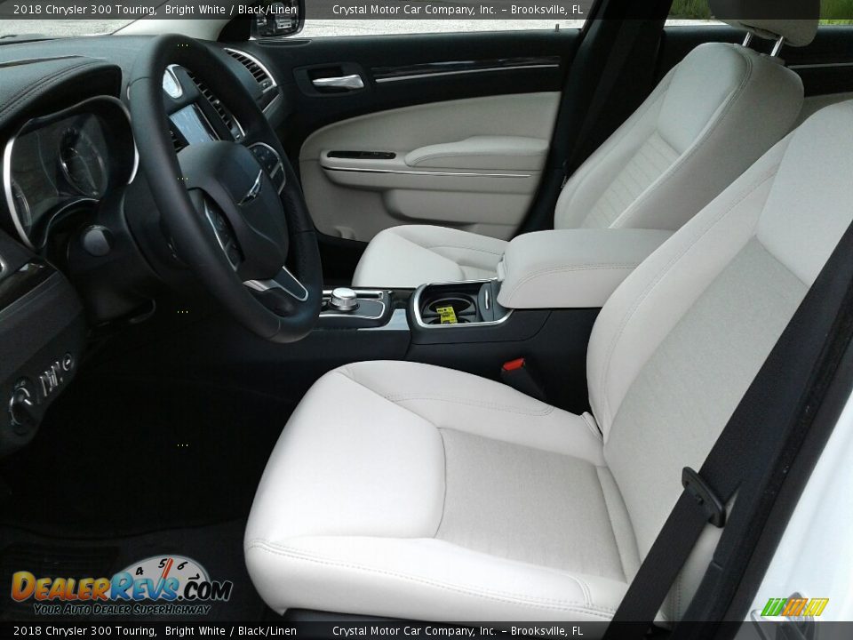 2018 Chrysler 300 Touring Bright White / Black/Linen Photo #9