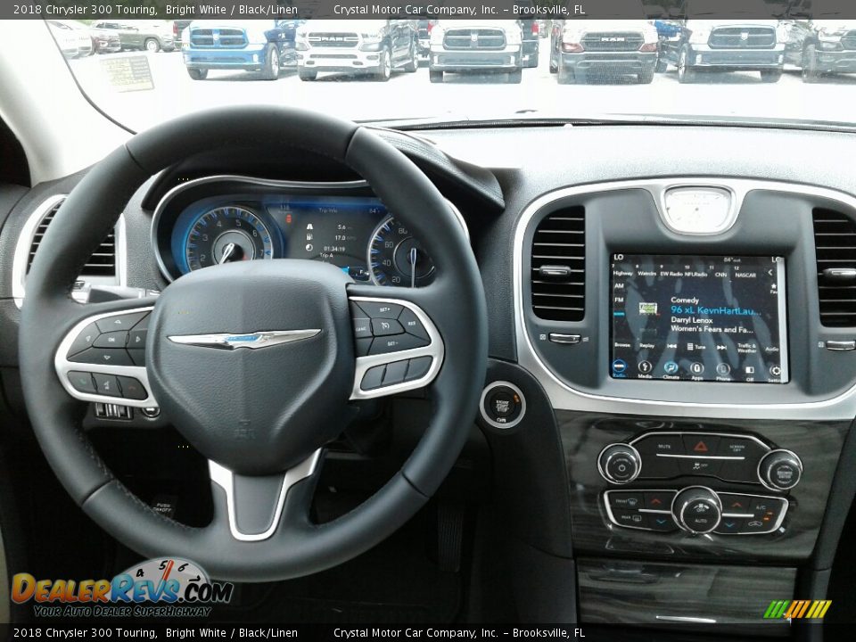 2018 Chrysler 300 Touring Bright White / Black/Linen Photo #13