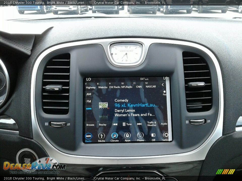 2018 Chrysler 300 Touring Bright White / Black/Linen Photo #15