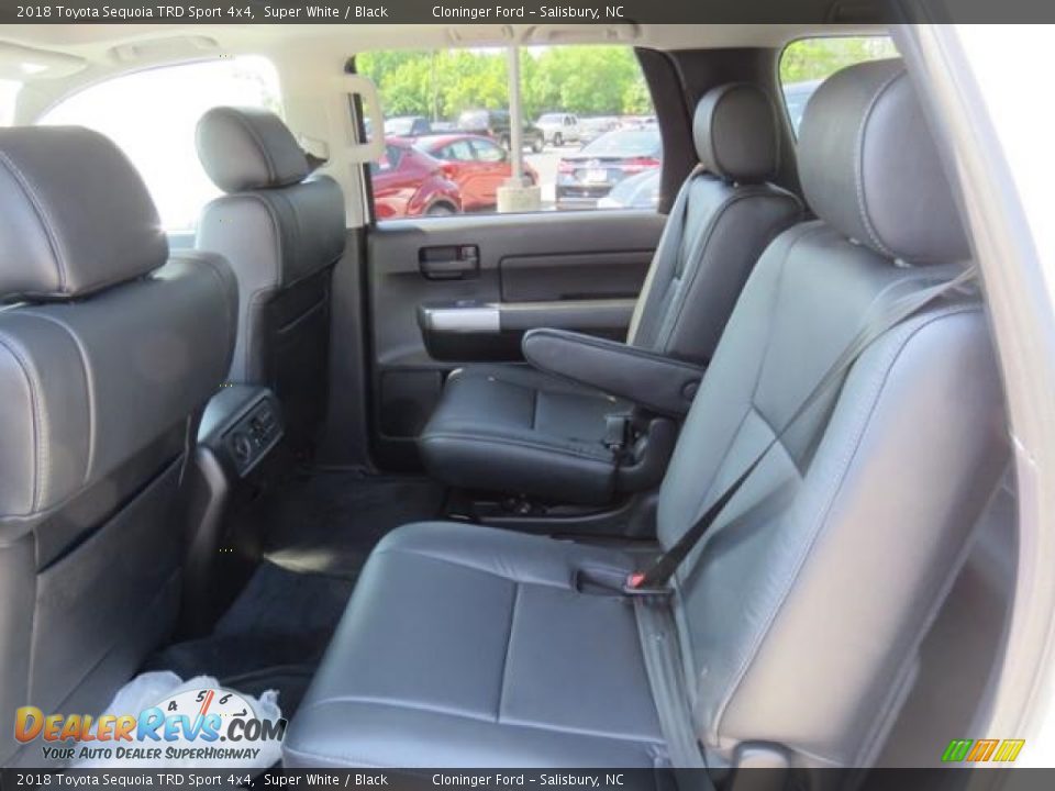 2018 Toyota Sequoia TRD Sport 4x4 Super White / Black Photo #6
