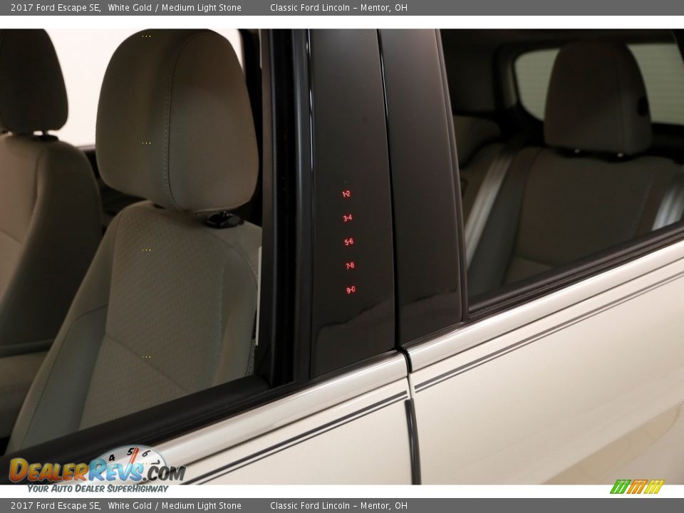 2017 Ford Escape SE White Gold / Medium Light Stone Photo #4