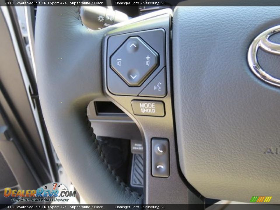2018 Toyota Sequoia TRD Sport 4x4 Super White / Black Photo #19