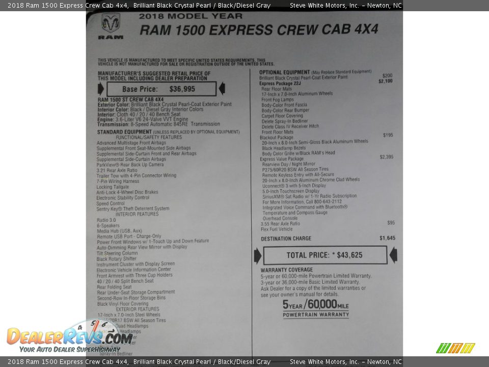 2018 Ram 1500 Express Crew Cab 4x4 Brilliant Black Crystal Pearl / Black/Diesel Gray Photo #28