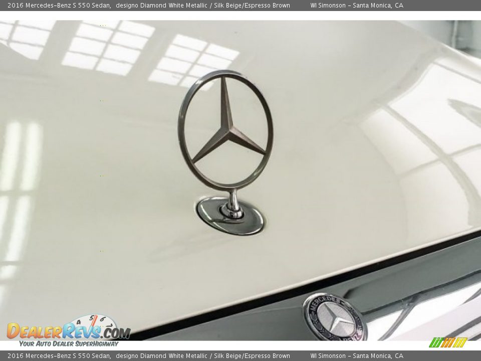 2016 Mercedes-Benz S 550 Sedan designo Diamond White Metallic / Silk Beige/Espresso Brown Photo #33