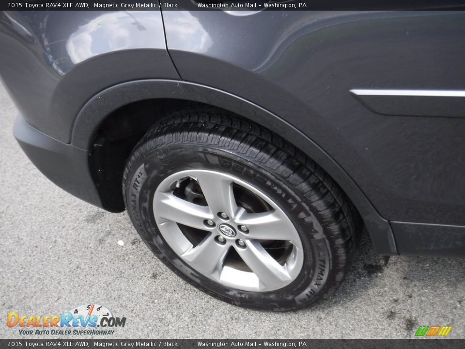 2015 Toyota RAV4 XLE AWD Magnetic Gray Metallic / Black Photo #4