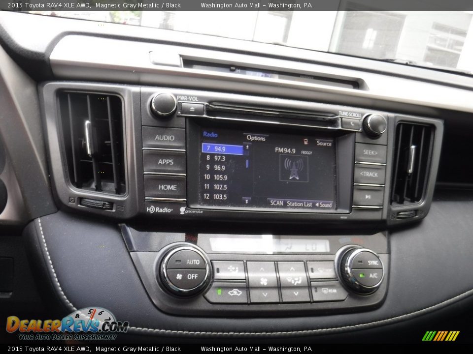 2015 Toyota RAV4 XLE AWD Magnetic Gray Metallic / Black Photo #17