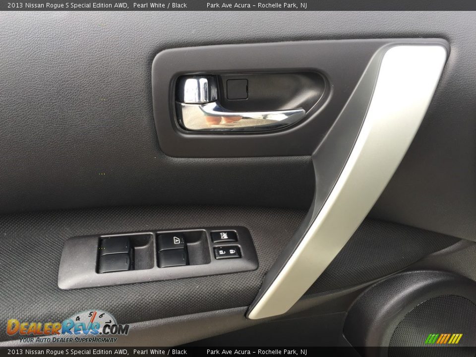 2013 Nissan Rogue S Special Edition AWD Pearl White / Black Photo #10
