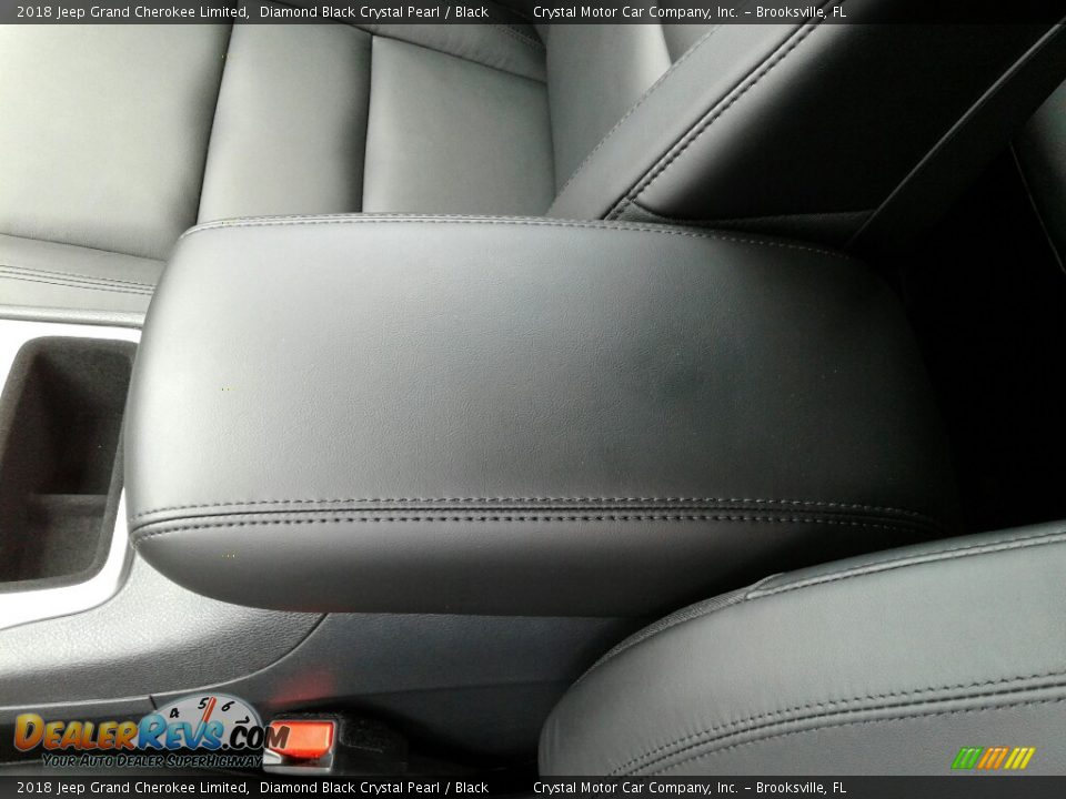 2018 Jeep Grand Cherokee Limited Diamond Black Crystal Pearl / Black Photo #18