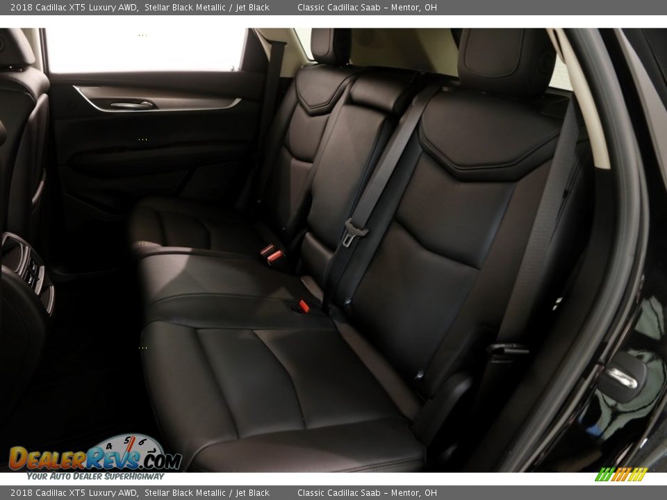 2018 Cadillac XT5 Luxury AWD Stellar Black Metallic / Jet Black Photo #18