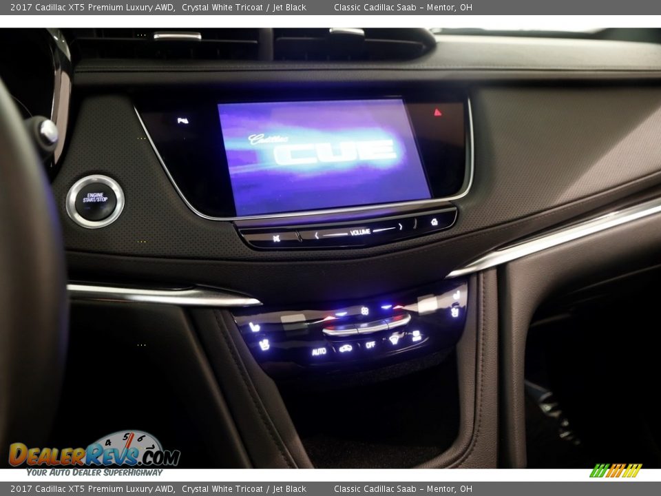 2017 Cadillac XT5 Premium Luxury AWD Crystal White Tricoat / Jet Black Photo #9