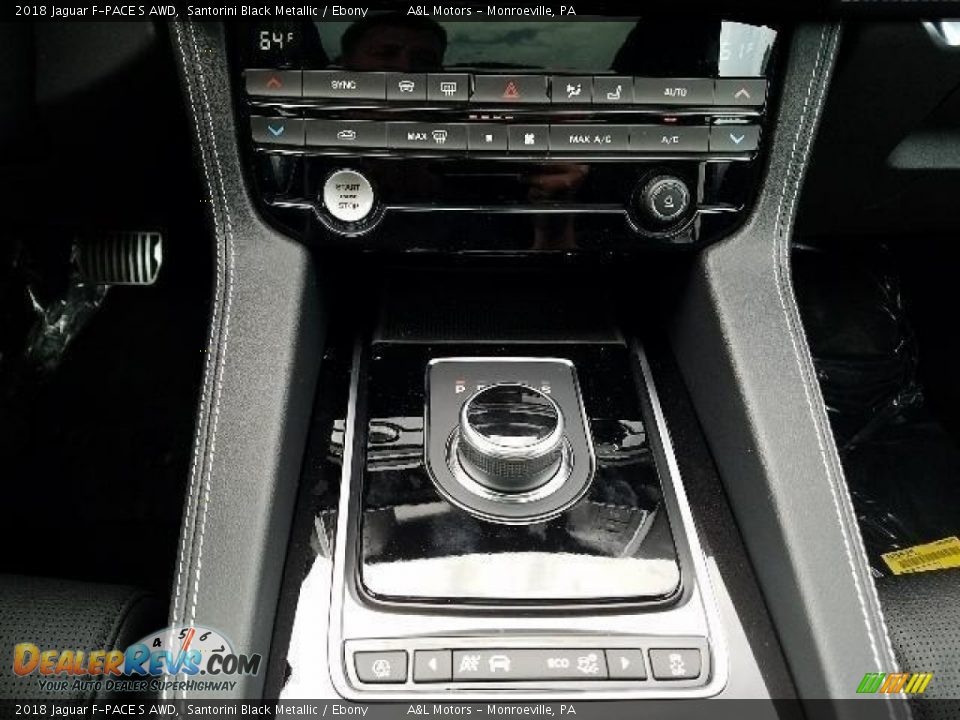 2018 Jaguar F-PACE S AWD Santorini Black Metallic / Ebony Photo #13