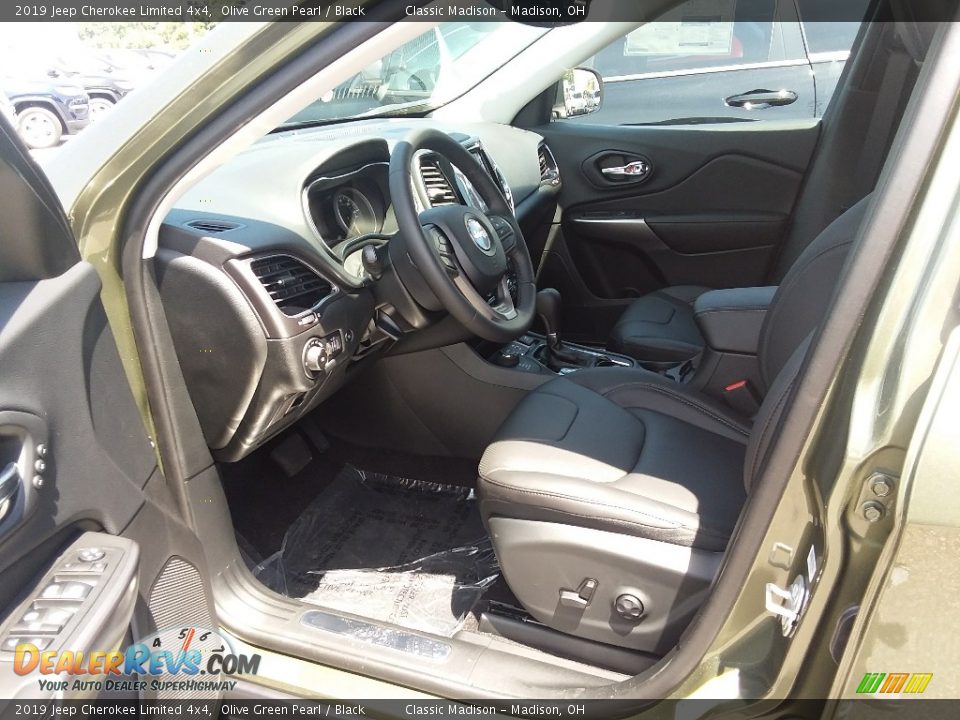 2019 Jeep Cherokee Limited 4x4 Olive Green Pearl / Black Photo #4