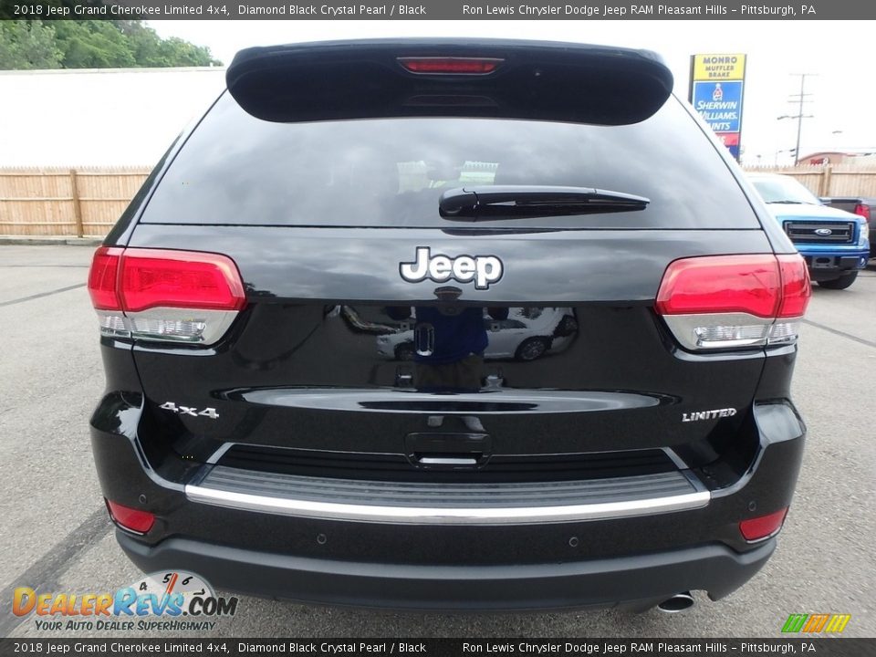 2018 Jeep Grand Cherokee Limited 4x4 Diamond Black Crystal Pearl / Black Photo #4