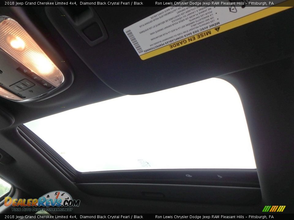2018 Jeep Grand Cherokee Limited 4x4 Diamond Black Crystal Pearl / Black Photo #16