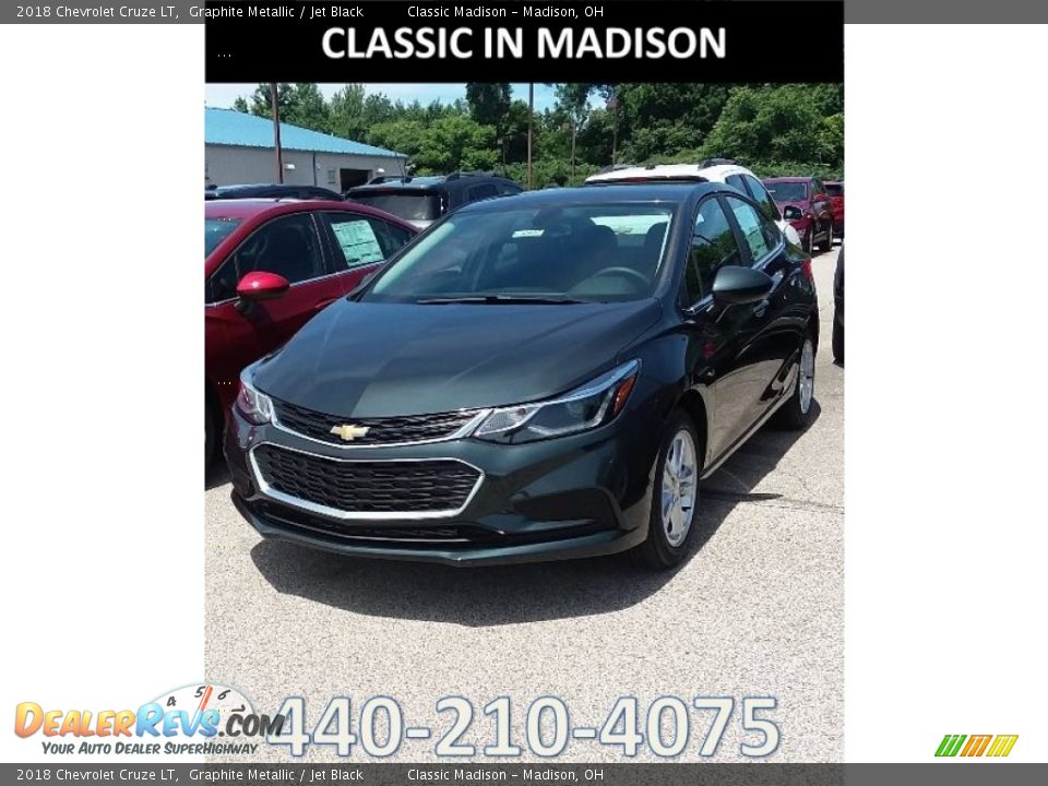 2018 Chevrolet Cruze LT Graphite Metallic / Jet Black Photo #1