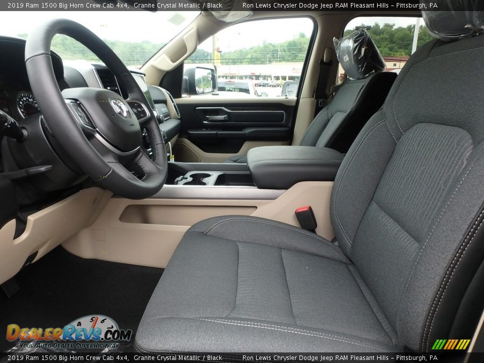 Front Seat of 2019 Ram 1500 Big Horn Crew Cab 4x4 Photo #10