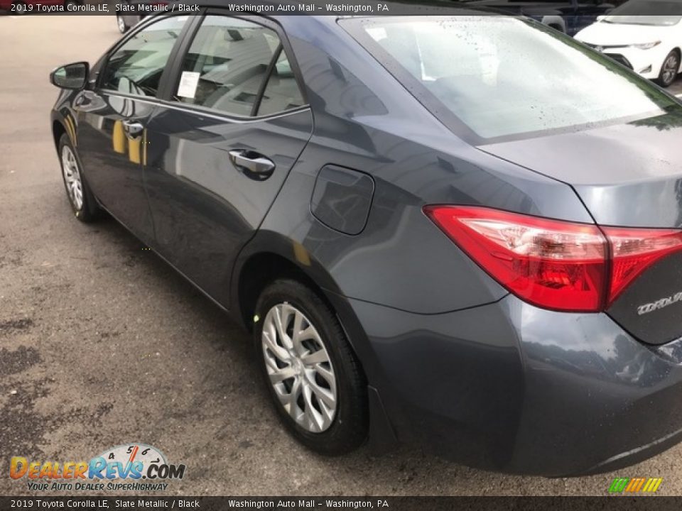 2019 Toyota Corolla LE Slate Metallic / Black Photo #5