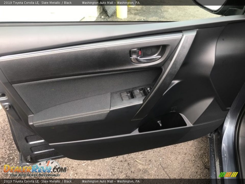 2019 Toyota Corolla LE Slate Metallic / Black Photo #7