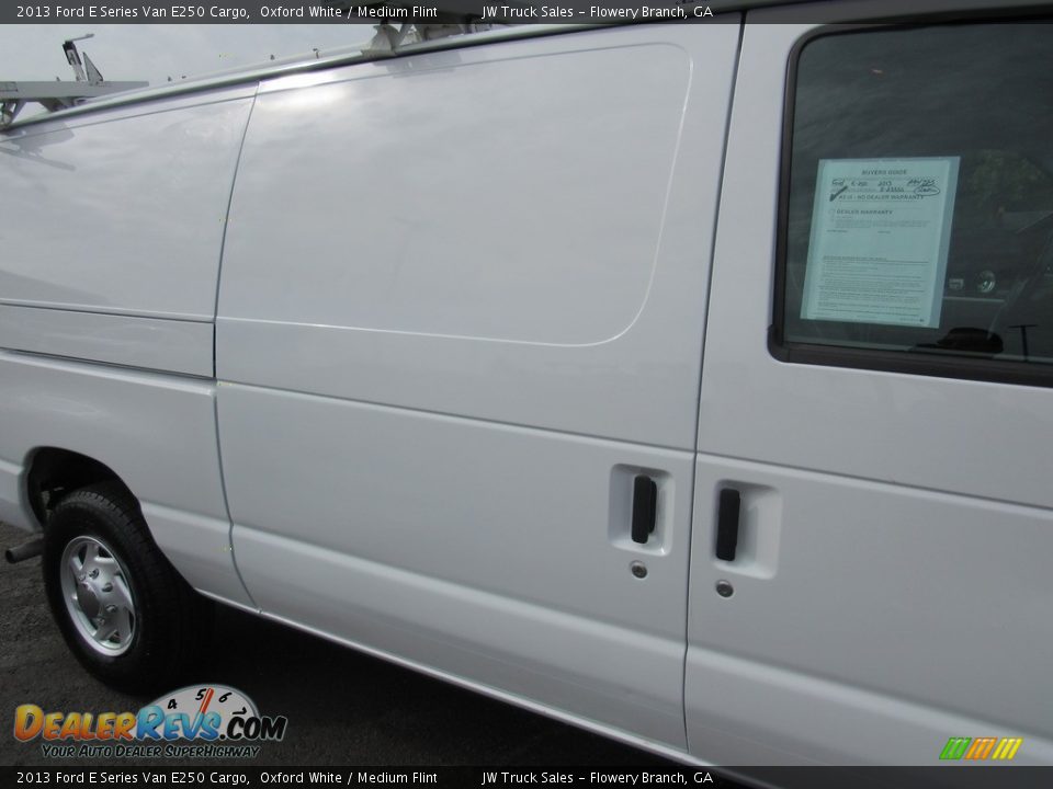 2013 Ford E Series Van E250 Cargo Oxford White / Medium Flint Photo #15