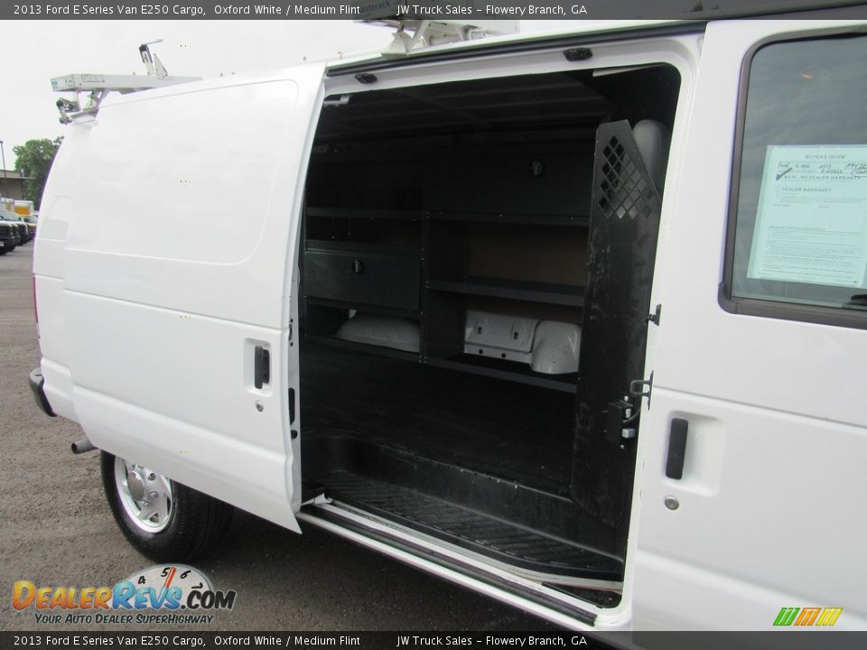 2013 Ford E Series Van E250 Cargo Oxford White / Medium Flint Photo #16
