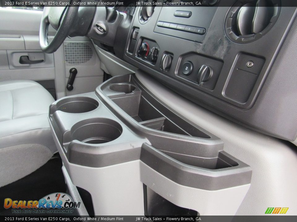 2013 Ford E Series Van E250 Cargo Oxford White / Medium Flint Photo #24