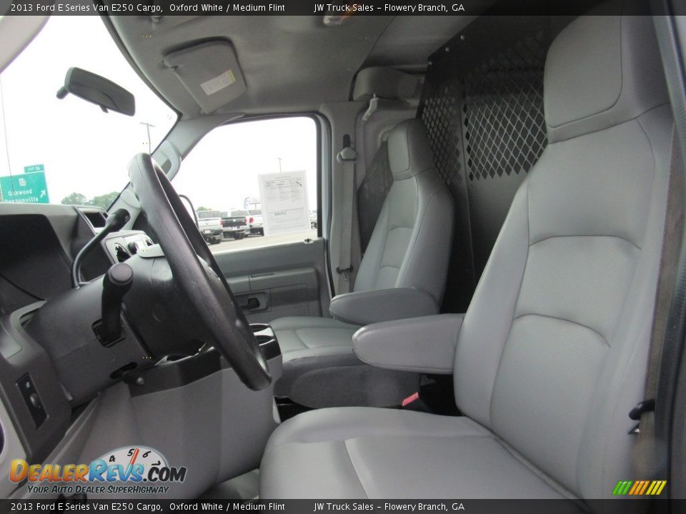 2013 Ford E Series Van E250 Cargo Oxford White / Medium Flint Photo #25
