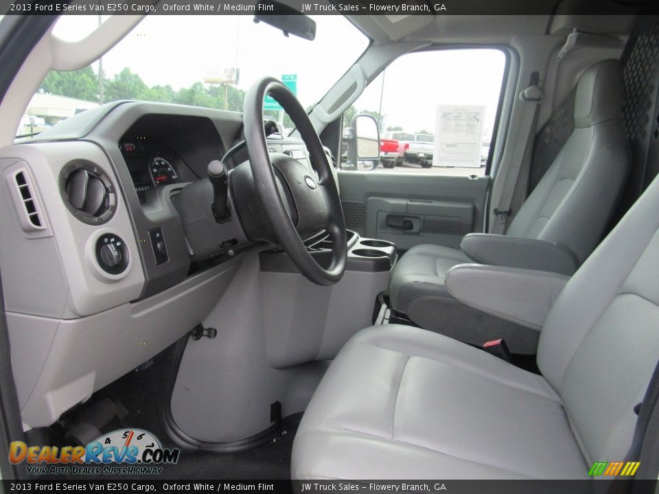 2013 Ford E Series Van E250 Cargo Oxford White / Medium Flint Photo #26
