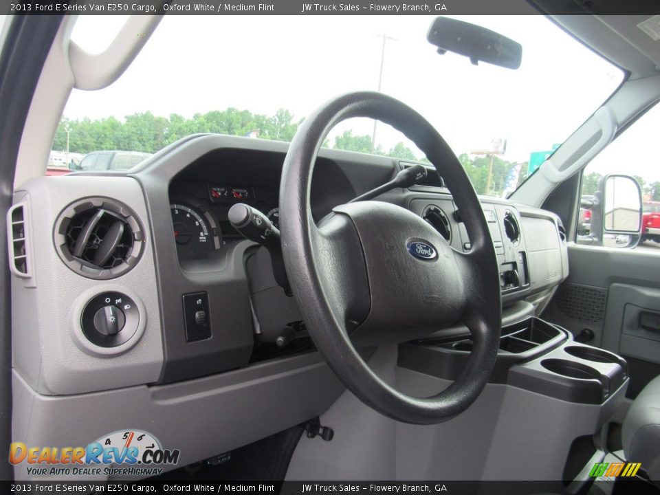 2013 Ford E Series Van E250 Cargo Oxford White / Medium Flint Photo #27