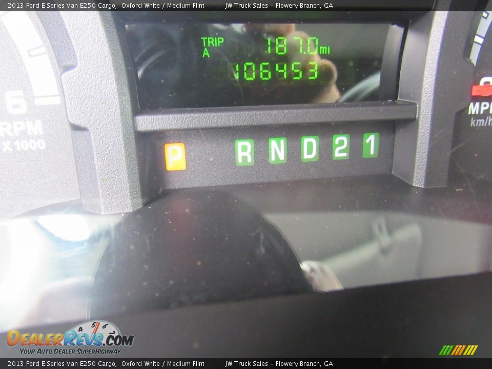 2013 Ford E Series Van E250 Cargo Oxford White / Medium Flint Photo #29