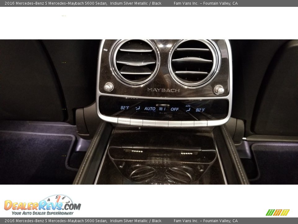 2016 Mercedes-Benz S Mercedes-Maybach S600 Sedan Iridium Silver Metallic / Black Photo #26