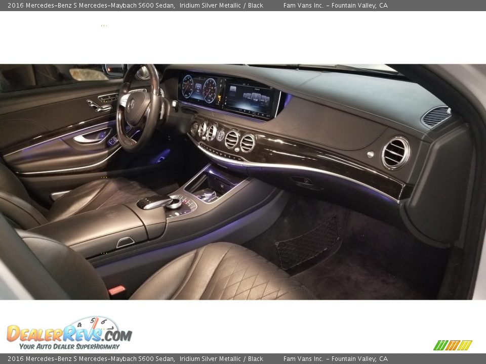 2016 Mercedes-Benz S Mercedes-Maybach S600 Sedan Iridium Silver Metallic / Black Photo #29