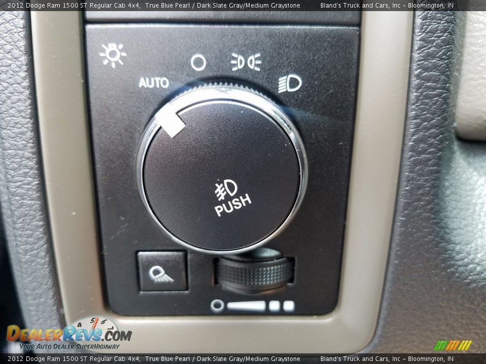 2012 Dodge Ram 1500 ST Regular Cab 4x4 True Blue Pearl / Dark Slate Gray/Medium Graystone Photo #13
