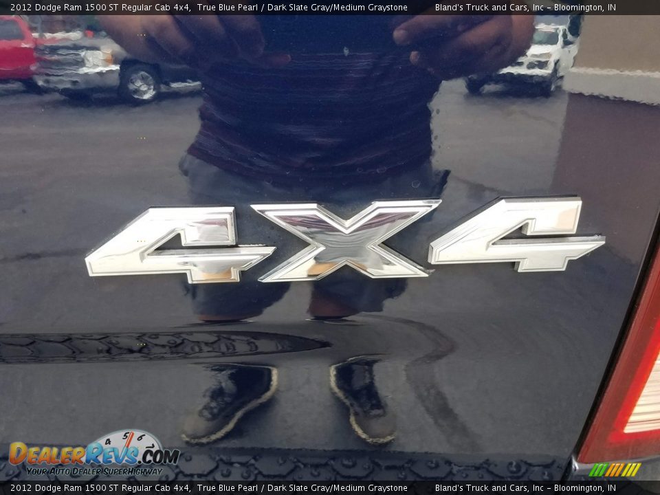 2012 Dodge Ram 1500 ST Regular Cab 4x4 True Blue Pearl / Dark Slate Gray/Medium Graystone Photo #32