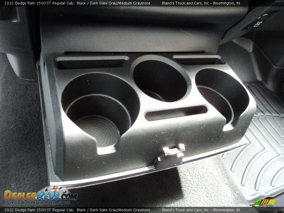 2012 Dodge Ram 1500 ST Regular Cab Black / Dark Slate Gray/Medium Graystone Photo #20