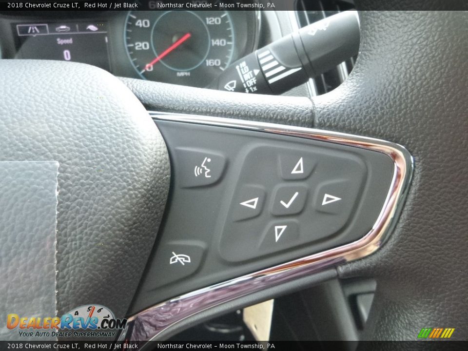 2018 Chevrolet Cruze LT Red Hot / Jet Black Photo #18